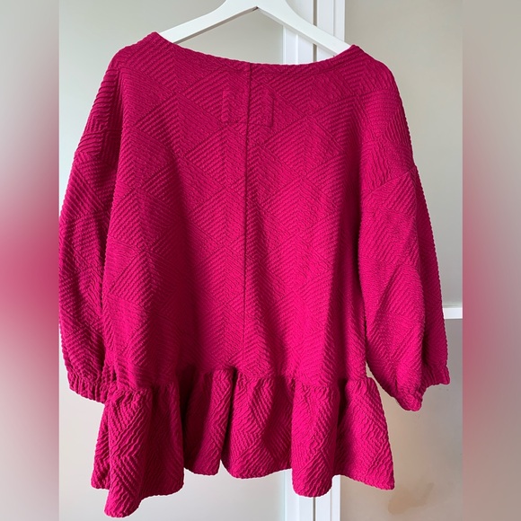 Maeve by Anthropologie magenta peplum top. Size M - Picture 5 of 6